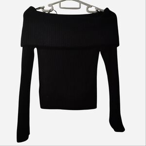 H&M Black Off-Shoulder Sweater